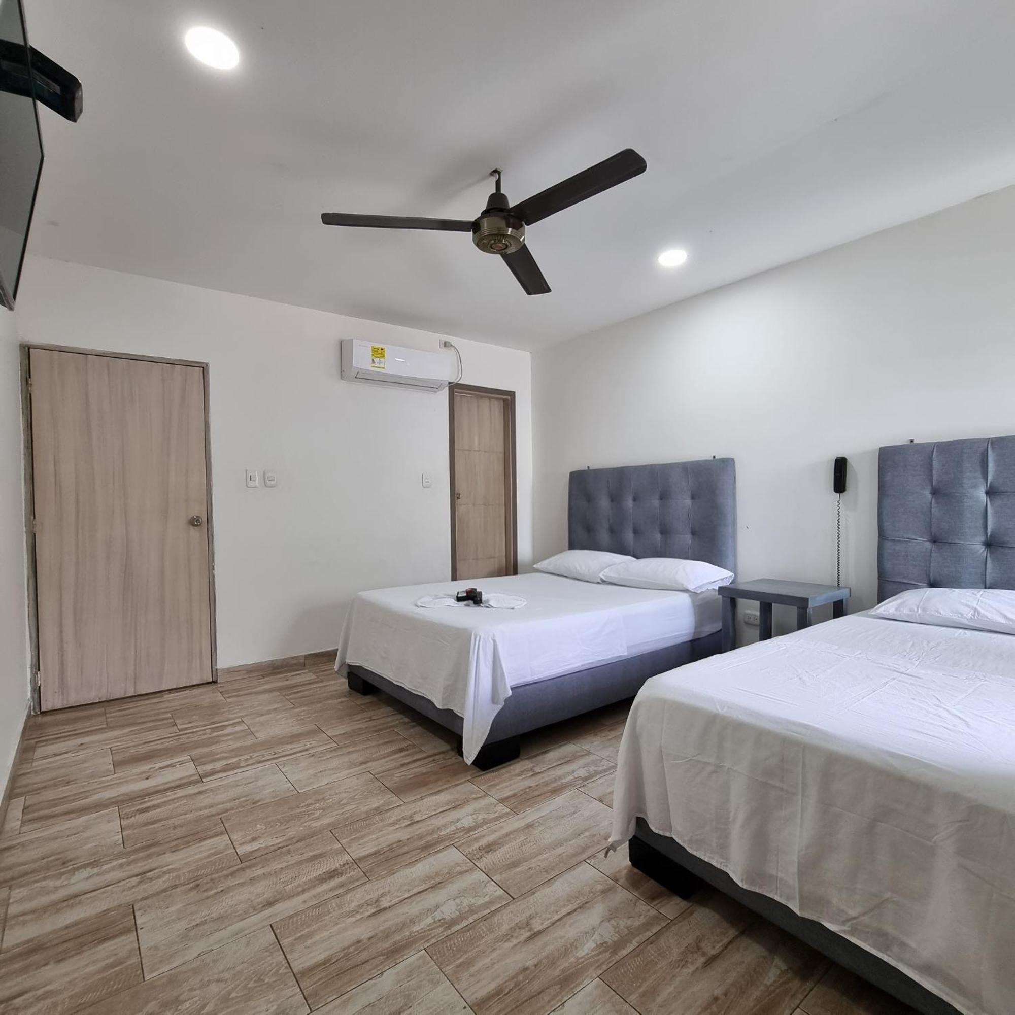 Hotel Ibiza Central Monteria Exterior photo